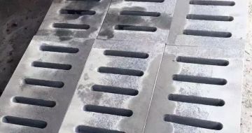 巴中 芝麻灰石材沟盖板