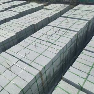 巴中 芝麻白1.8公分火烧300*600地铺，清仓大甩卖