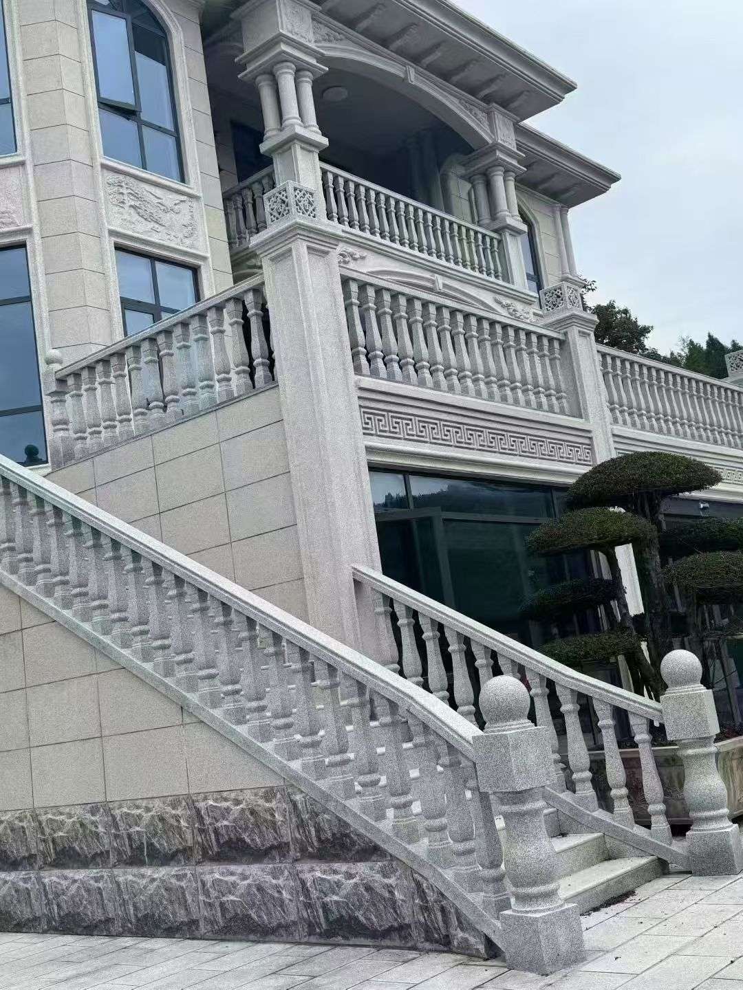 巴中 芝麻白别墅，栏杆
