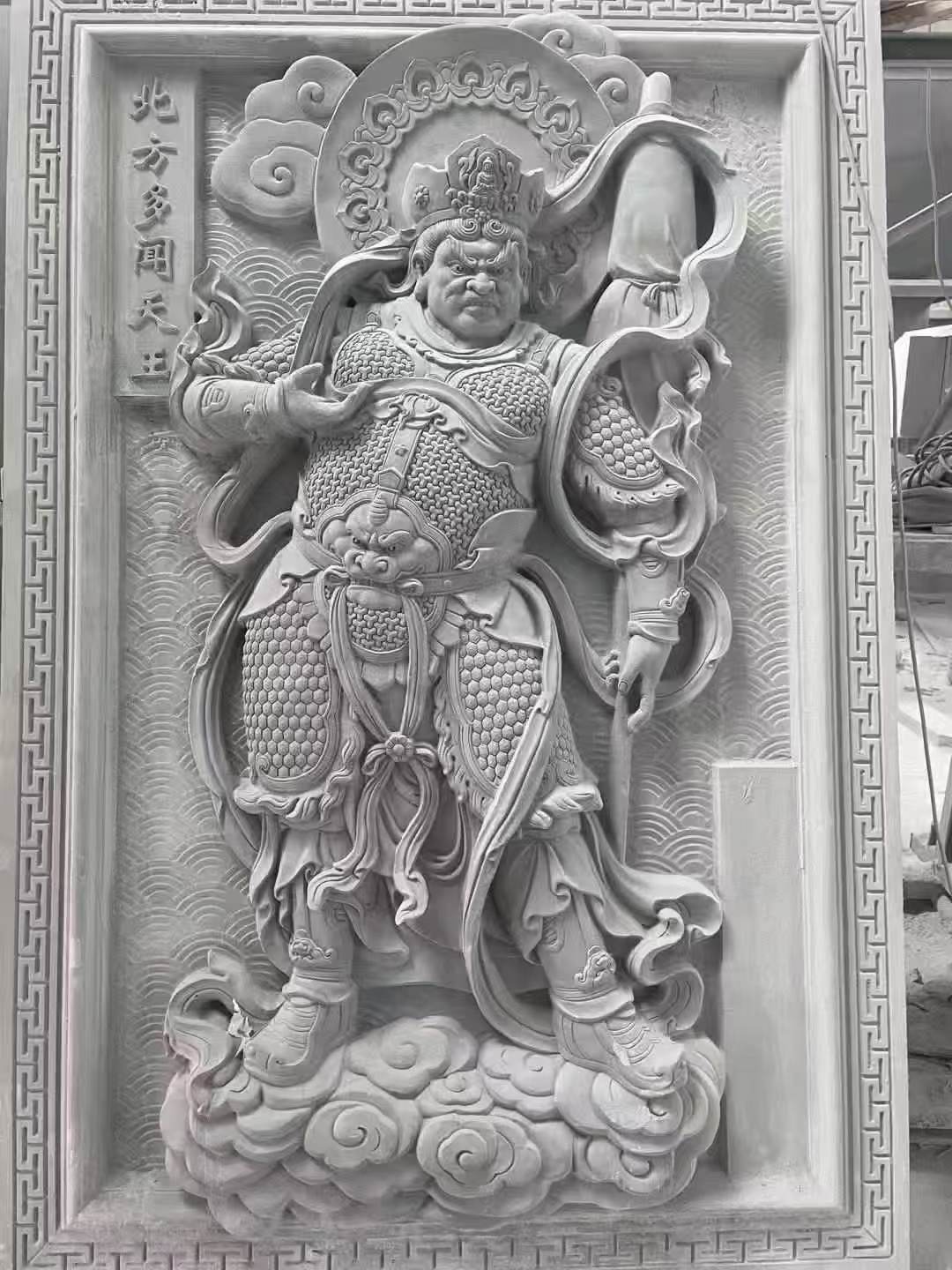 巴中 芝麻灰花岗岩人物雕刻——多闻天王
