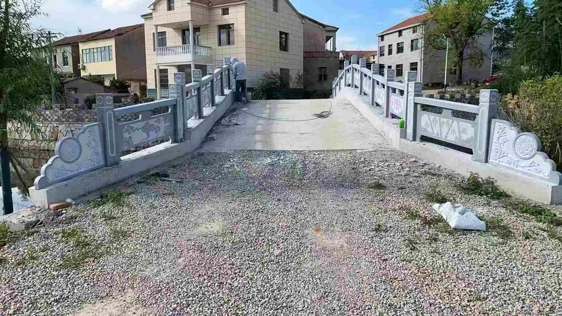 巴中 芝麻灰花岗岩桥栏杆